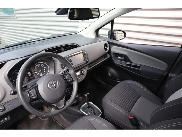 Toyota Yaris 1.5 Hybrid Dynamic 2019 Hybride Benzine 5