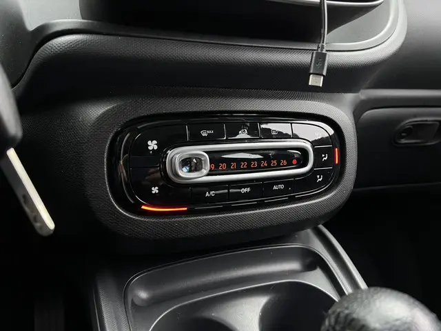 Smart Forfour 1.0 Pure 2017 Benzine 10