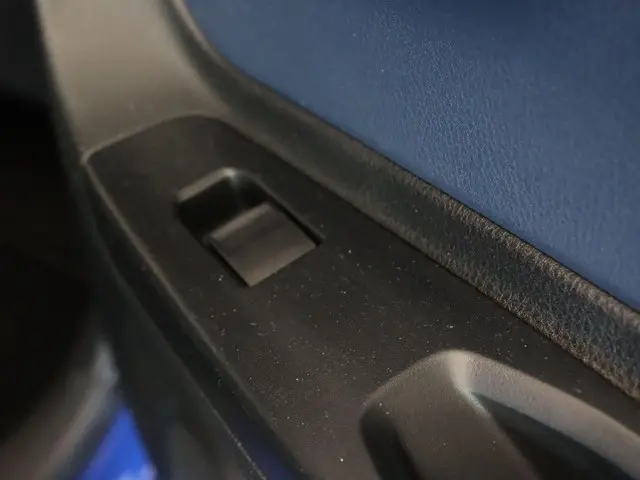 Toyota Yaris 1.5 Hybrid Bi-Tone 2018 Hybride Benzine 21