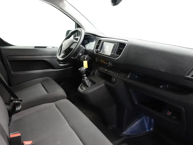 Peugeot Expert 1.5 BlueHDI 120PK L2 2023 Diesel 41