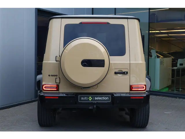 Mercedes-Benz G-Klasse 500 2023 Benzine 9