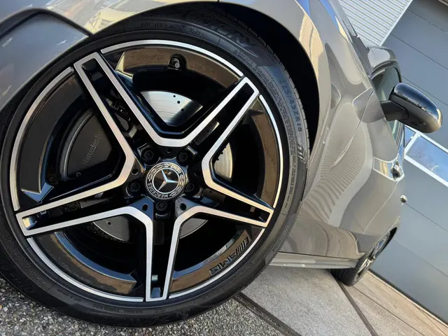 Mercedes-Benz A-Klasse 220 Premium 2021 Benzine 13