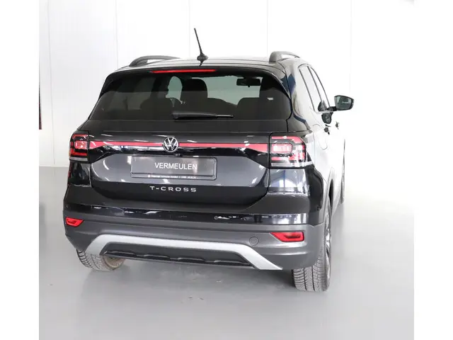 Volkswagen T-Cross 1.0 TSI Life Business 2021 Benzine 8