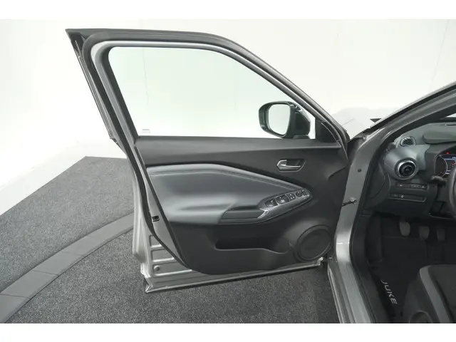 Nissan Juke 1.0 DIG-T Premiere Edition 2021 Benzine 67