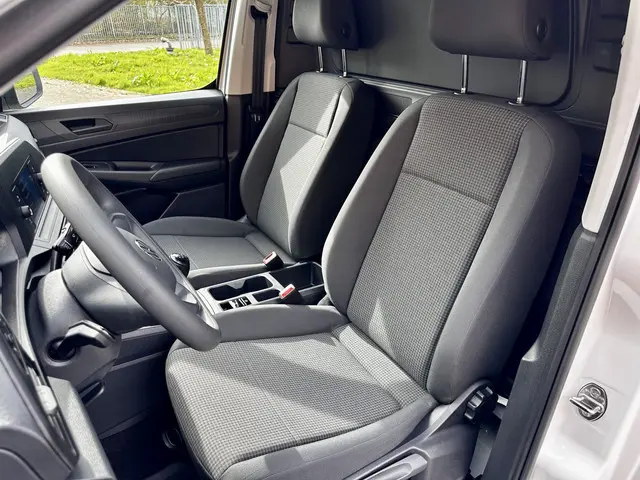 Volkswagen Caddy Cargo 2.0 TDI Trend 2024 Diesel 9