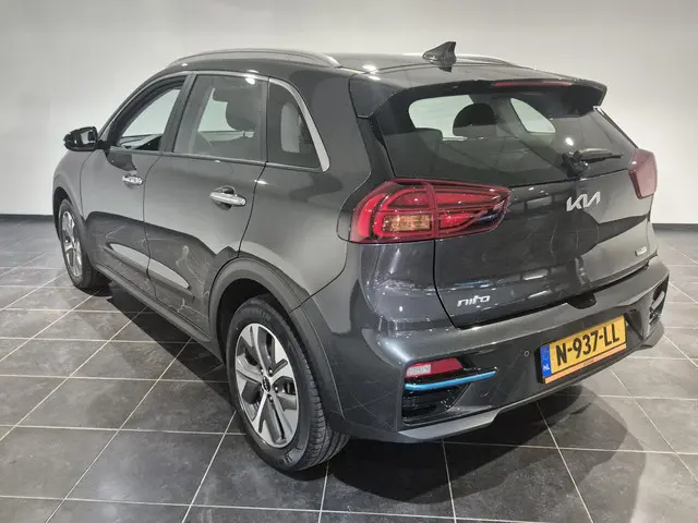 Kia e-Niro DynamicLine 64 kWh 2021 Elektrisch 6