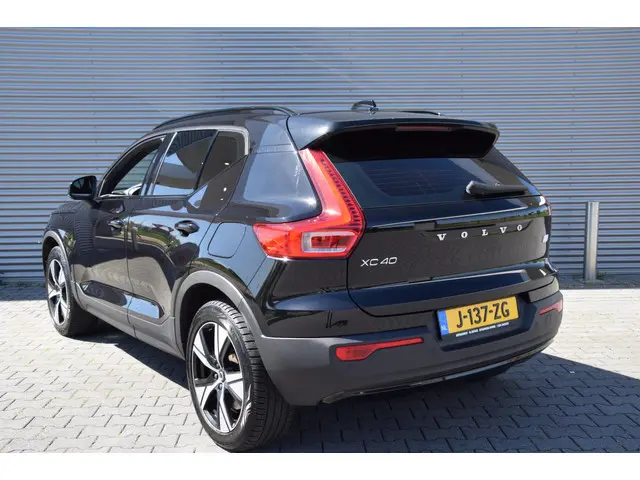 Volvo XC40 Recharge P8 AWD R-Design 2020 Elektrisch 6