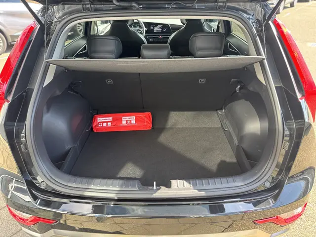 Kia Niro 1.6 GDi Hybrid DynamicLine 2023 Hybride Benzine 6