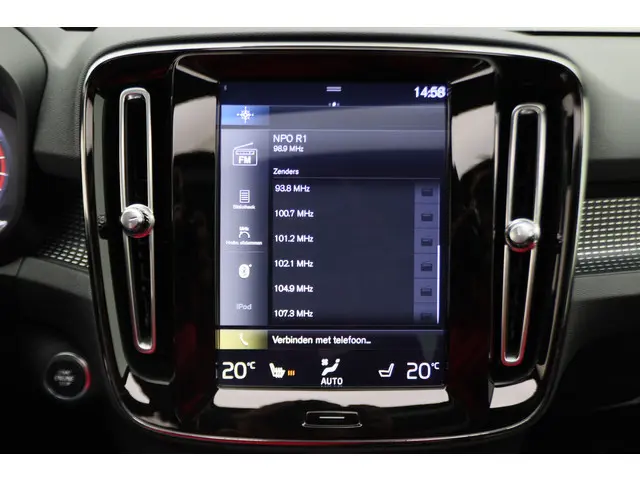 Volvo XC40 2.0 T4 AWD R-Design 2018 Benzine 45