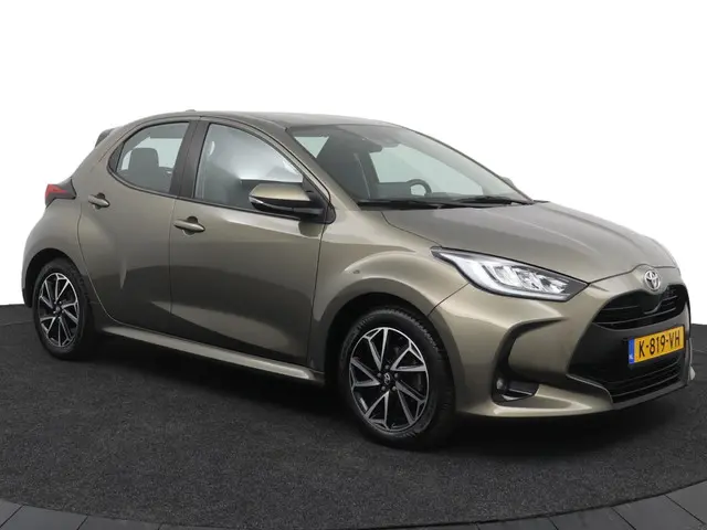 Toyota Yaris 1.5 VVT-i Dynamic 2021 Benzine 14