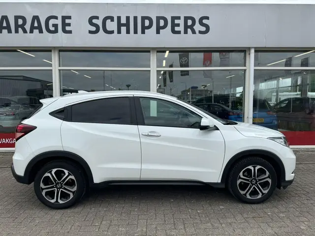 Honda HR-V 1.5 i-VTEC Executive 2017 Benzine 12