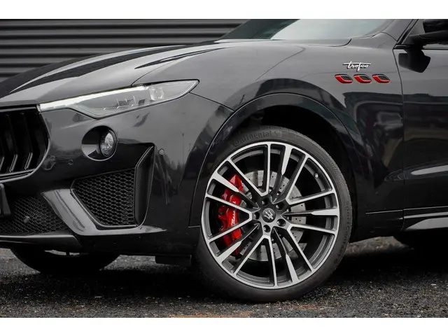 Maserati Levante 3.8 V8 Trofeo 2019 Benzine 54