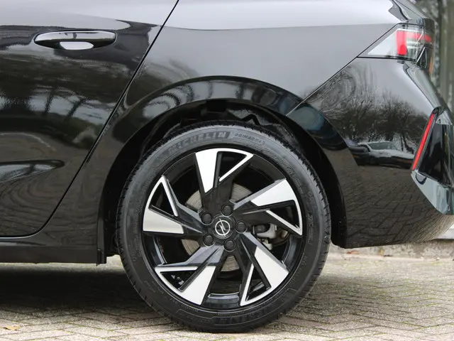 Opel Astra 1.2T Elegance 2022 Benzine 10