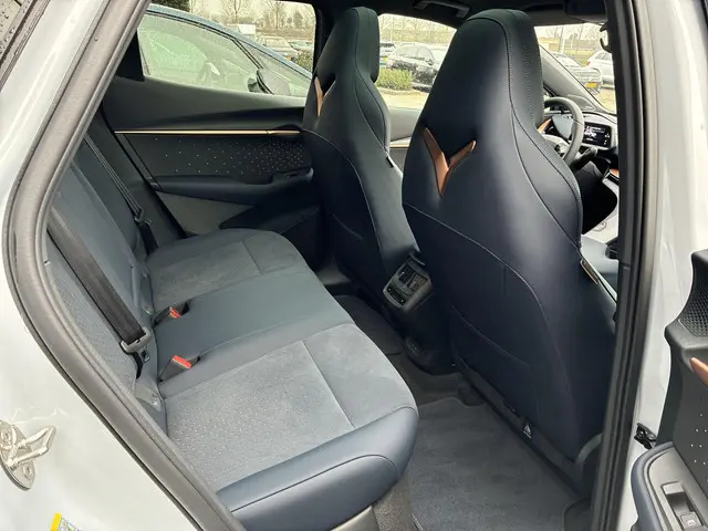 CUPRA Tavascan Adrenaline 82 kWh 2026 Elektrisch