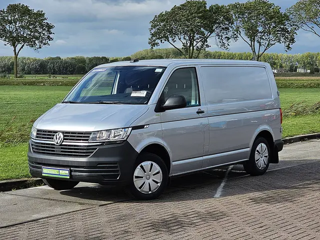 Volkswagen Transporter 2.0 TDI 2021 Diesel 2