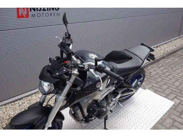 Yamaha MT 09 ABS 2014 Benzine 20