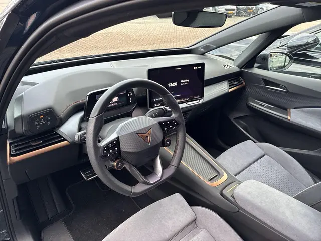 CUPRA Born Business Limited 63 kWh 2025 Elektrisch 5