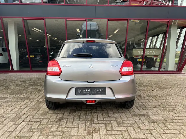 Suzuki Swift 1.2 Select 2017 Benzine 4