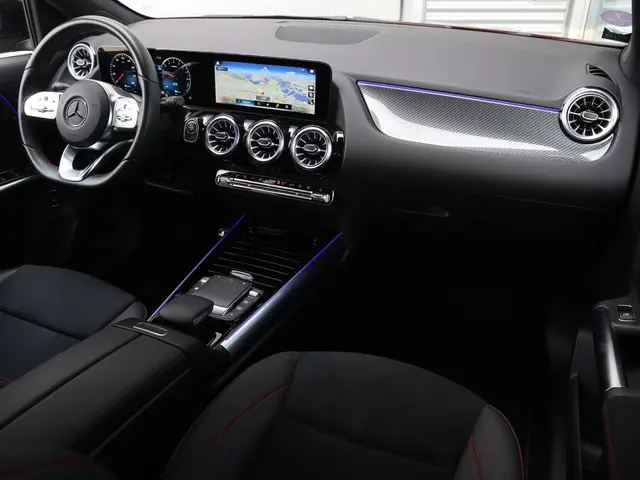 Mercedes-Benz GLA 250 e AMG Line 2022 Hybride Benzine 6