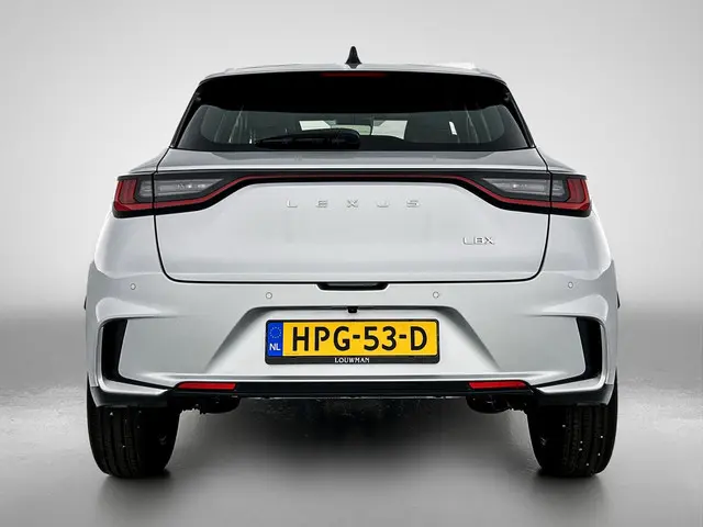Lexus LBX Elegant 2WD 2024 Hybride Benzine 23