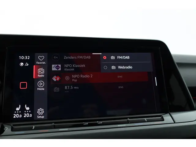 Volkswagen Golf 1.5 eTSI Style DSG 2020 Benzine 22