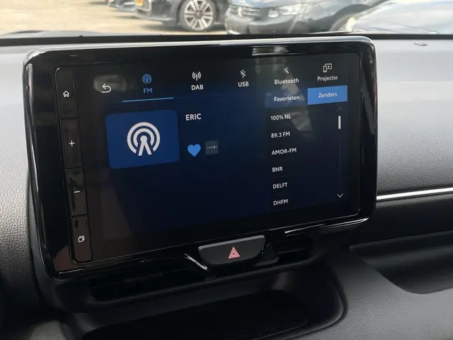 Toyota Yaris 1.5 Hybrid Active 2025 Hybride Benzine 17