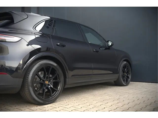 Porsche Cayenne 3.0 E-Hybrid 2018 Hybride Benzine 26