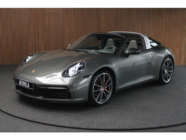 Porsche 911 2