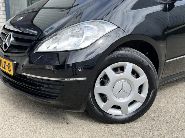 Mercedes-Benz A-Klasse 160 Business Class 2012 Benzine 34