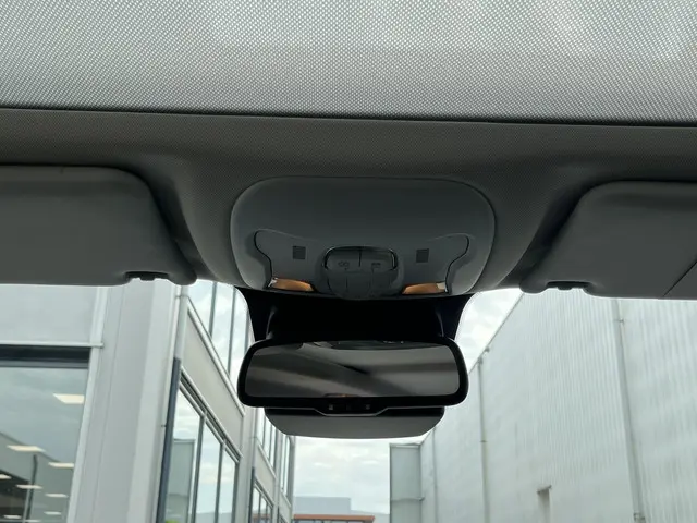Jeep Renegade 1.5T e-Hybrid S 2023 Hybride Benzine 74