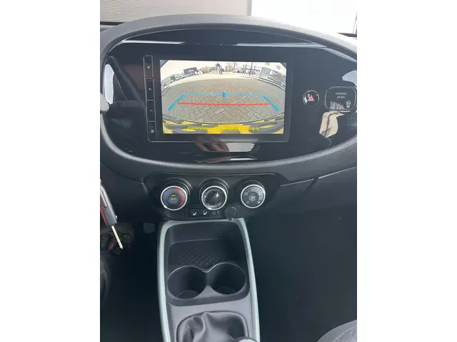 Toyota Aygo X 1.0 VVT-i MT Envy 2024 Benzine 9