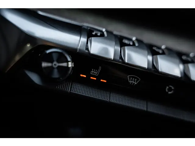 Peugeot 5008 GT 2024 Benzine 19