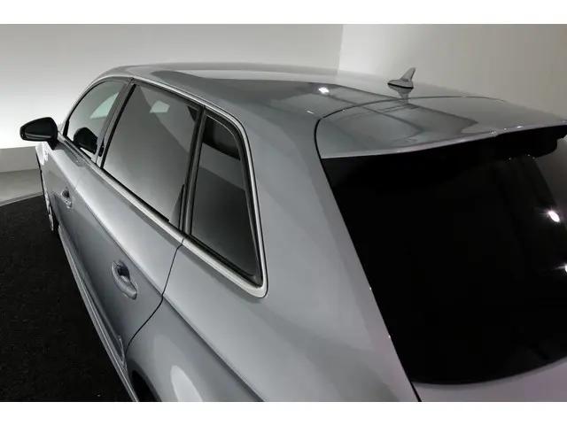 Audi A3 Sportback 1.4 TFSI CoD Pro Line 2017 Benzine 34