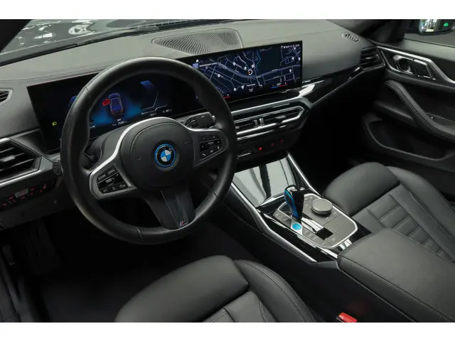 BMW i4 eDrive40 84 kWh M-pakket 2022 Elektrisch 14