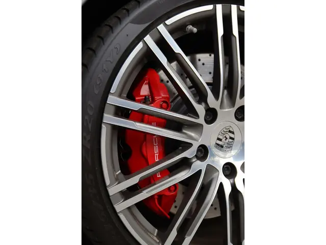 Porsche 911 3.8 Turbo 2013 Benzine 37