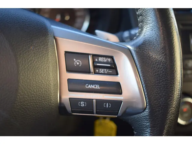 Subaru Forester 2.0 Luxury - AWD - Trekhaak 2015 Benzine 18