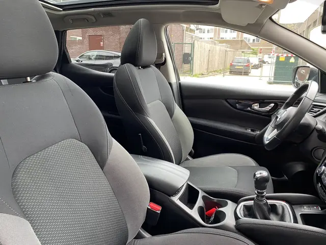 Nissan QASHQAI 1.3 DIG-T Design Edition 2021 Benzine 8