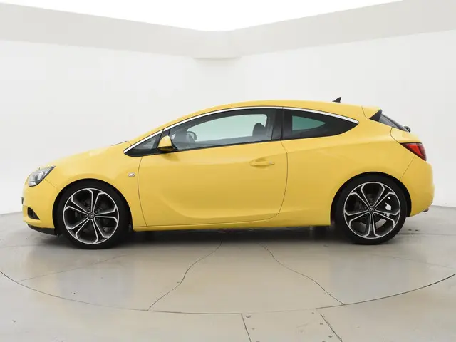 Opel Astra GTC 1.4 TURBO 140 PK SPORT 2013 Benzine 5