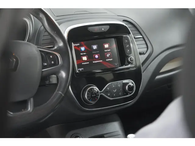 Renault Captur TCe 90 Intens 2019 Benzine 49