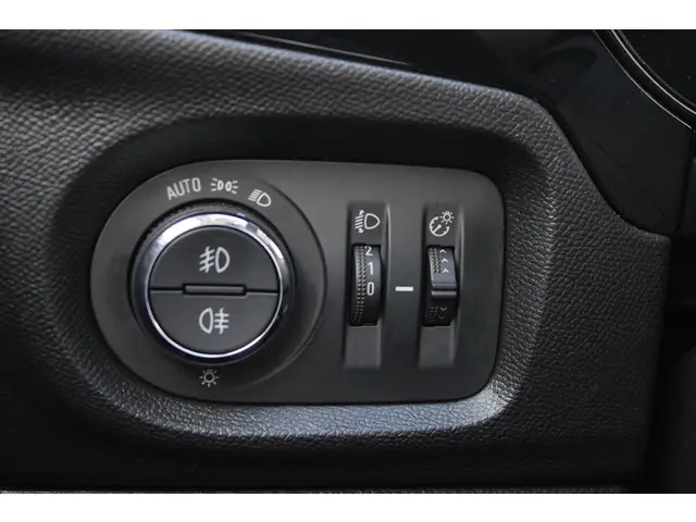 Opel Corsa-e Elegance 50 kWh 2022 Elektrisch 21