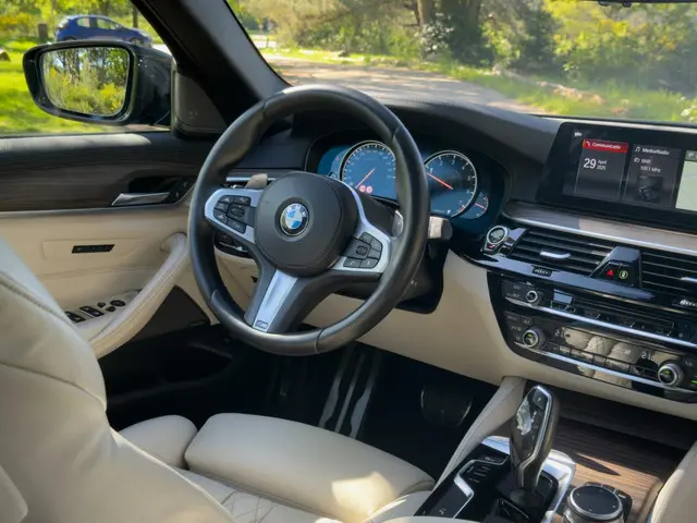 BMW 5 Serie Touring 540i xDrive M-Sport 2017 Benzine 9