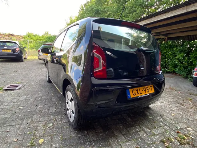 Volkswagen up! 1.0 groove up! BlueMotion 2014 Benzine 5