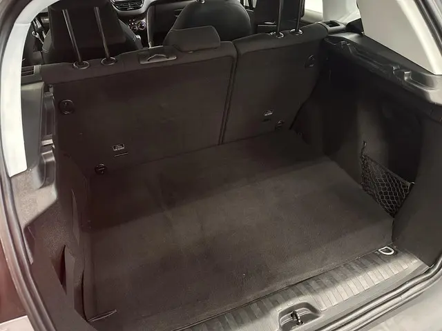 Peugeot 2008 1.2 PureTech Active 82pk 2019 Benzine 13