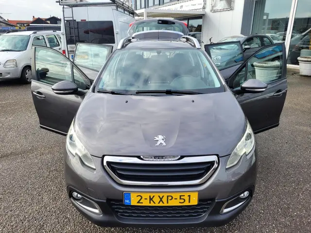 Peugeot 2008 1.2 VTi Active 2013 Benzine 7