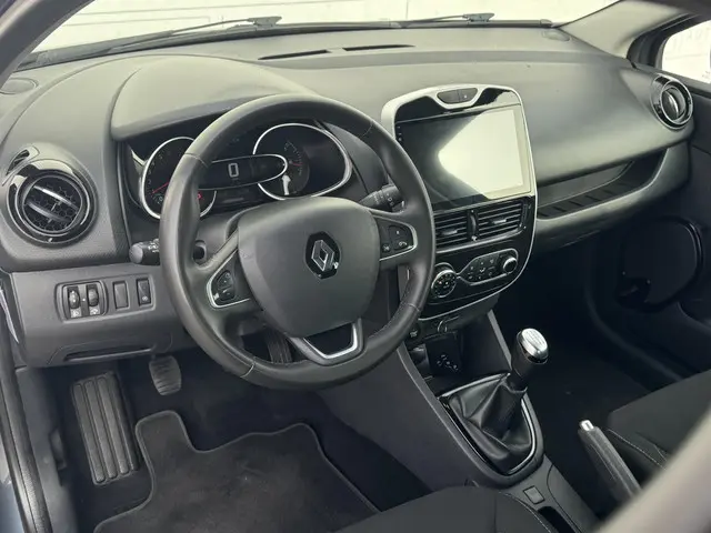 Renault Clio 0.9 TCe Limited 2018 Benzine 7