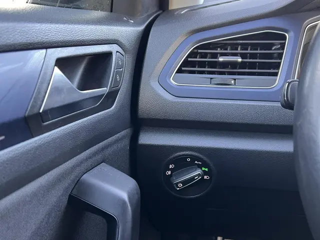 Volkswagen T-Roc 1.5 TSI Sport Business R 2020 Benzine 20