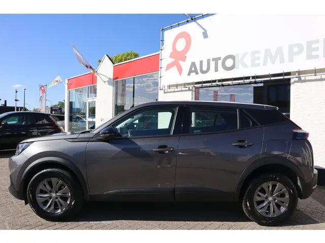 Peugeot 2008 1.2 PT ALLURE 2022 Benzine 14