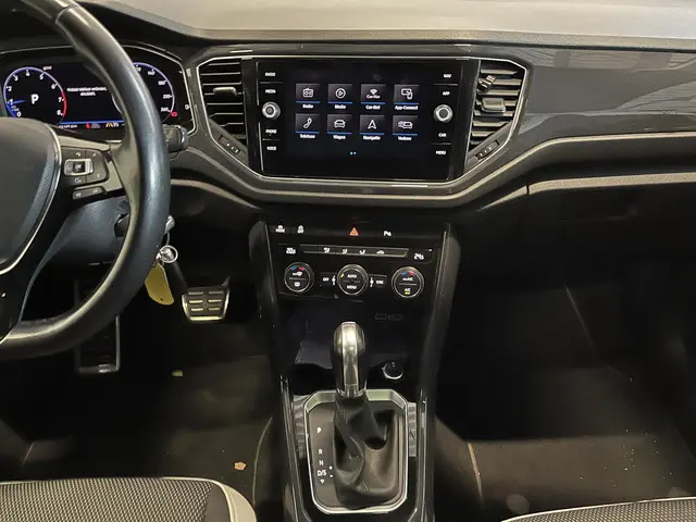 Volkswagen T-Roc 1.5 TSI 150pk DSG R-line 2018 Benzine 14