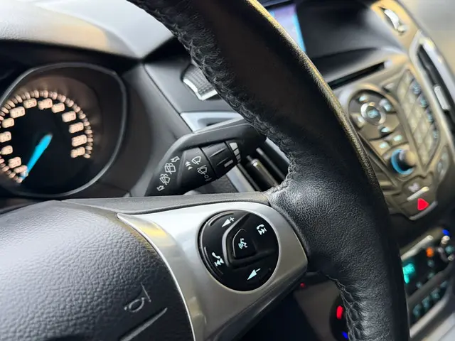 Ford Focus 1.6 EcoBoost Edition Plus 2014 Benzine 19