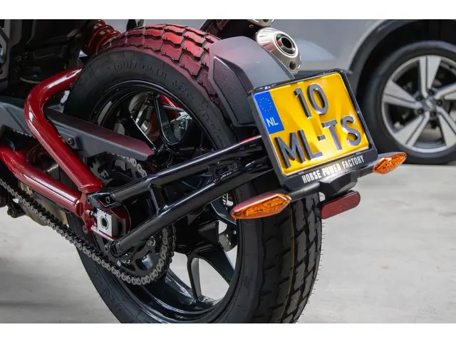 Indian FTR 1200 Carbon *Akrapovic* 2020 Benzine 33